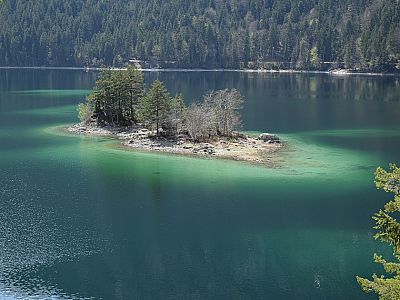 ... Alpenbühl-Insel.