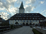 Innenhof des Schloss Elmau