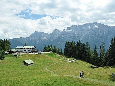 Das Bergrestaurant ist wieder in Sicht