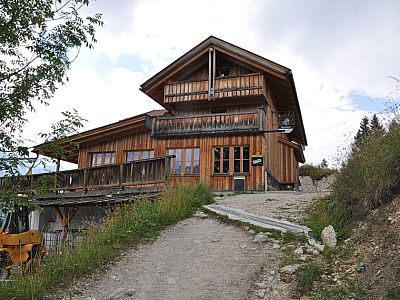 Das Kranzberghaus (1350 m)