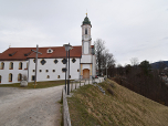 Der Aussichtspunkt mit der Barockkirche