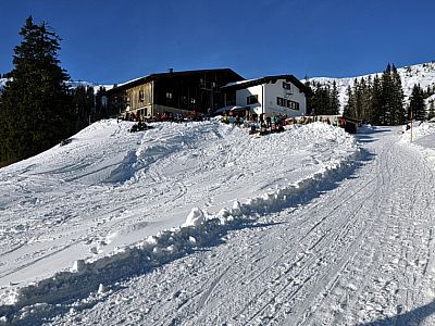 ...haben wir die Priener Hütte schnell erreicht.