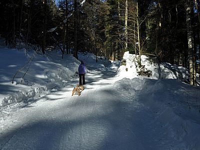 Im Halbschatten gewinnen wir an Höhe 