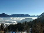 Noch ein letzter Blick nach Osten, dann geht das Rodeln los!