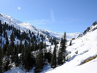 Rechts ist bereits die Pfundsalm zu sehen