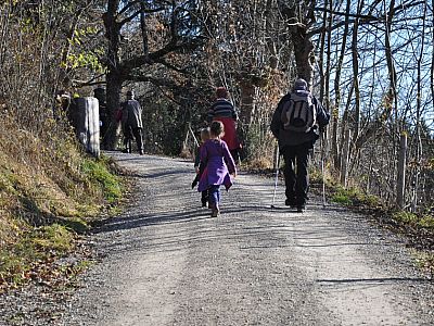 Alt und Jung beim Aufstieg