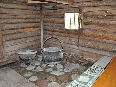 zur Hüttenromantik.