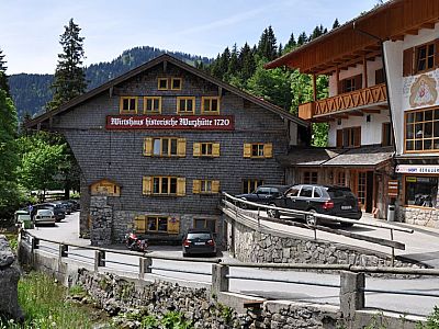 Wirtshaus Historische Wurzhütte
