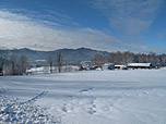 Tief verschneite Landschaft