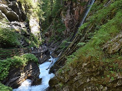 Der Blick zurück in die Klamm