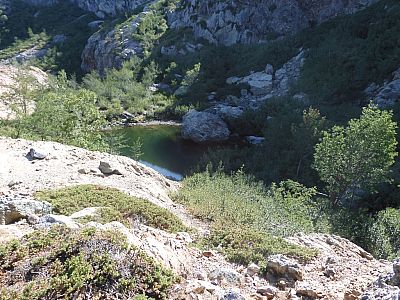 Links von uns der Lac de la Muvrella