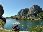 Am Ufer der Cetina spazieren wir zurück nach Omis