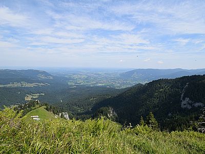 Der Ausblick vom Stangeneck nach Bad Tölz