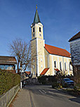 ...erreichen wir die Pfarrkirche St. Johannes der Täufer von Glonn...