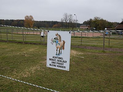 Die Tiere in Ellwang sind nicht ungefährlich!