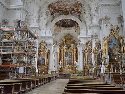 Das Kirchenschiff des Marienmünsters