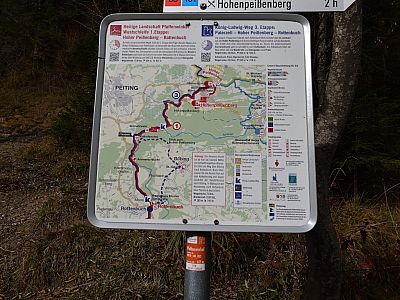 Auf dem rot markierten Weg geht es weiter nach Rottenbuch 