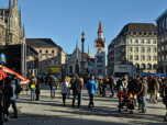 Der Marienplatz mit Blick auf das alte Rathaus