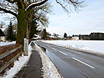 Dann biegen wir in die Schwillacher Straße ein...