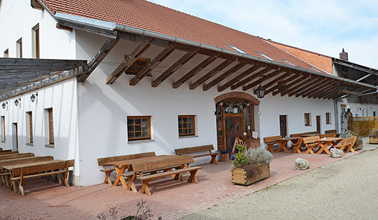 Wanderung von Schwabhausen über Weyhern zum Bumbaurhof bei Markt Indersdorf