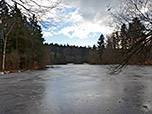 ...und vorbei an einem weiteren Weiher...