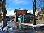 ...zum Bahnhof in Ebenhausen geht