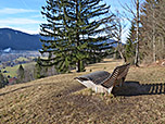 Bequeme Liegebank in sonnenverwöhnter Lage