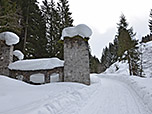 ...und wir erreichen die Ruine des Pochwerks