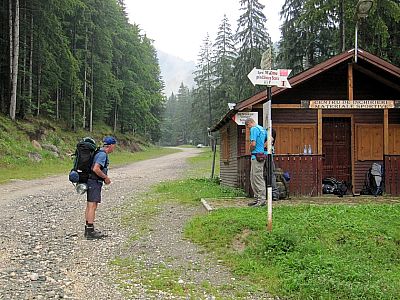 Ausgehend von einer kleinen Hütte... 