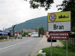 Das kleine Städtchen Bran (dt. Törzburg) ist unser Ausgangspunkt