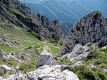 Die westliche Flanke des Piatra-Craiului-Gebirge vom Grat aus gesehen