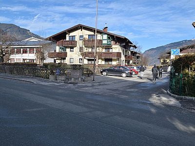 .. bis wir hier rechts Richtung See abbiegen.