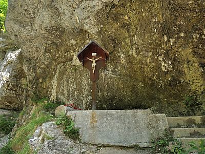 Am Kreuz haben wir etwa ein Drittel der Klamm gesehen