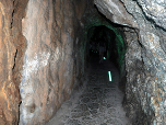 Ein kleiner Tunnel im Westen bringt uns nach Sa Calobra
