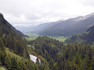 ... auf das Ridnauntal