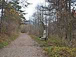 Parallel zur Landstraße...