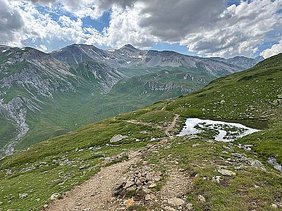 ...wandern wir hinunter...