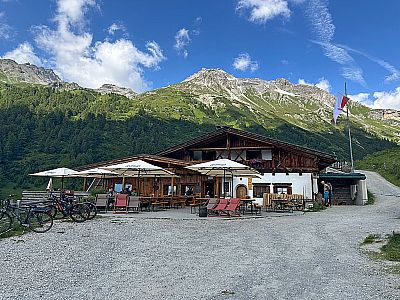 ...zur Schliniger Alm