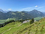 Blick hinunter zur Huberalm