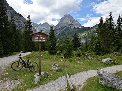 ... und biegen wenig später rechts zum Talblick ab