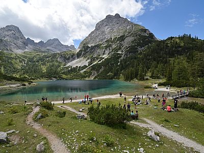 Der Seebensee mit der Ehrwalder Sonnenspitze