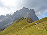 Das Kreuzjoch mit der Geislergruppe